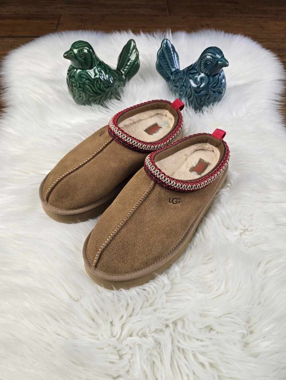 Ugg Tazman Slippers Size 8 ( Mislabled A Size 6) - Picture 15 of 16